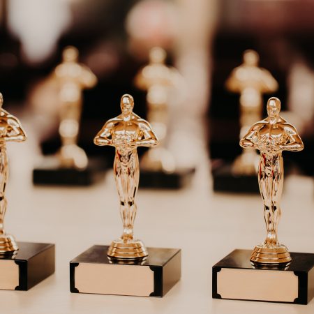 Apostas Oscar 2023: Descubra as cotações e ganhe dinheiro