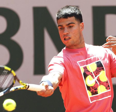 “Carlos Alcaraz vs. Flavio Cobolli: Prediction for Roland Garros Match on May 29, 2023”