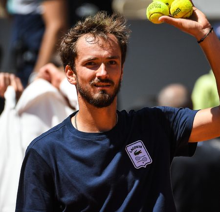 “Thiago Wild vs Daniil Medvedev: Prediction for the Roland Garros Match on May 30, 2023”