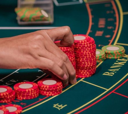 Kỹ thuật canh bài baccarat giảm thiểu rủi ro