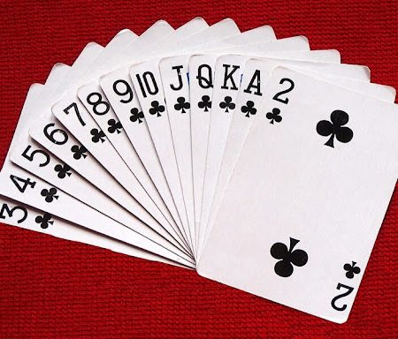 Tú lơ khơ là gì ? Bí kíp đánh bài lơ khơ dễ thắng