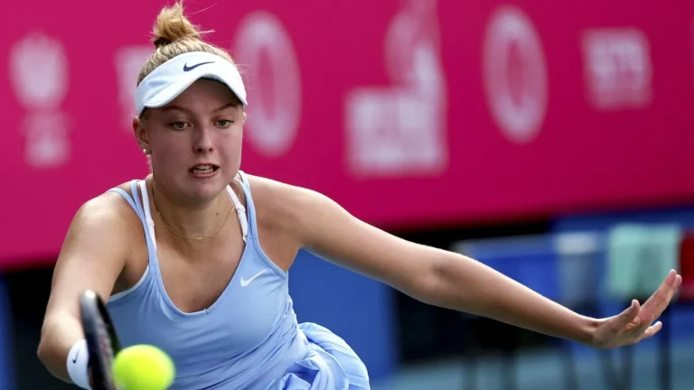 BÁO CÁO TRẬN ĐẤU | ASB CLASSIC 2024: COCO GAUFF ÁP ĐẢO NGÔI SAO ĐANG LÊN BRENDA FRUHVIRTOVA TRONG TRẬN ĐẤU CHÓNG VÁNH