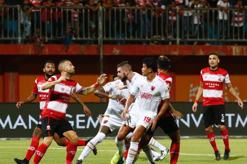 PSM Makassar vs. Madura United