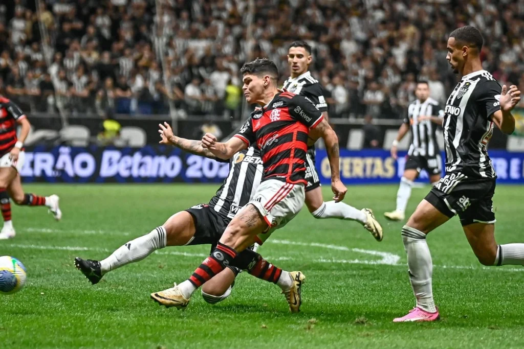 Comentário de futebol Flamengo x Atlético Mineiro, 13 de novembro