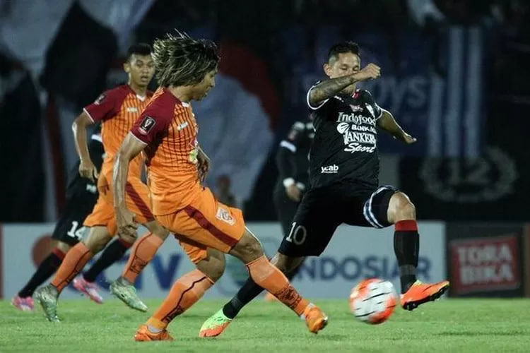 Bali United FC - Borneo FC Samarinda