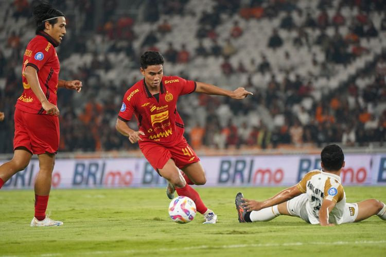 Dewa United FC - Persija Jakarta